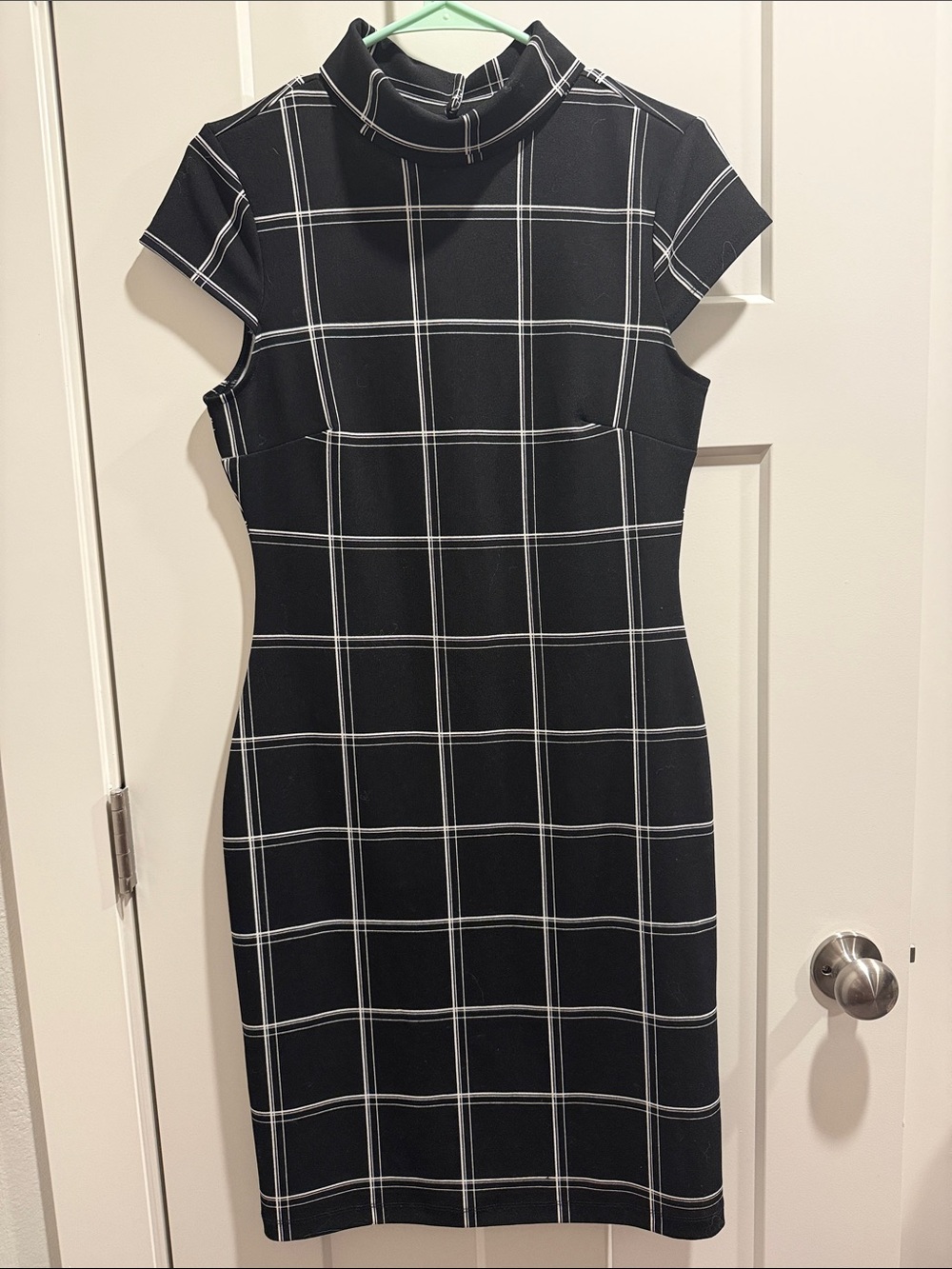 H&M Black and White Windowpane Midi Dress